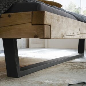 Odin Snedker Bjælke Sengeramme uden Gavl og Metalben i Massiv FSC Grantræ fra Organic Sleep